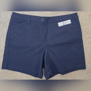 Chaus Sport Navy Women's Shorts Size 12 NWT